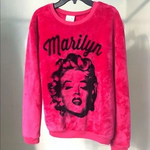 Marilyn Monroe sweater